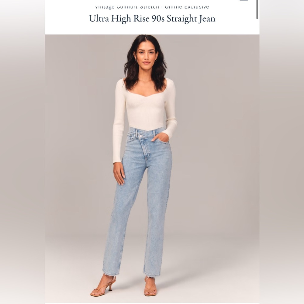 Abercrombie ‘90’s Slim Straight Ultra High Rise